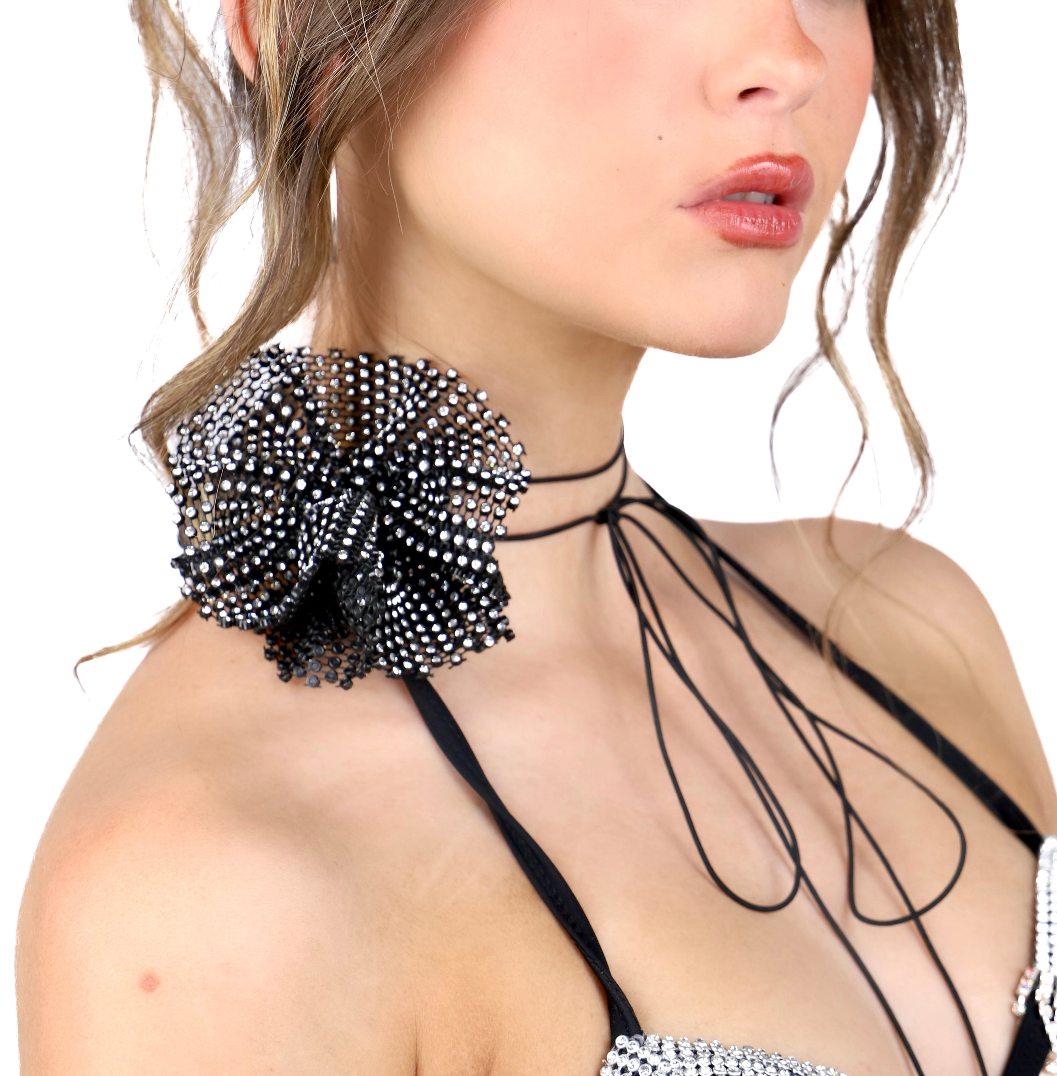 Black Rose Rhinestone Mesh Necklace
