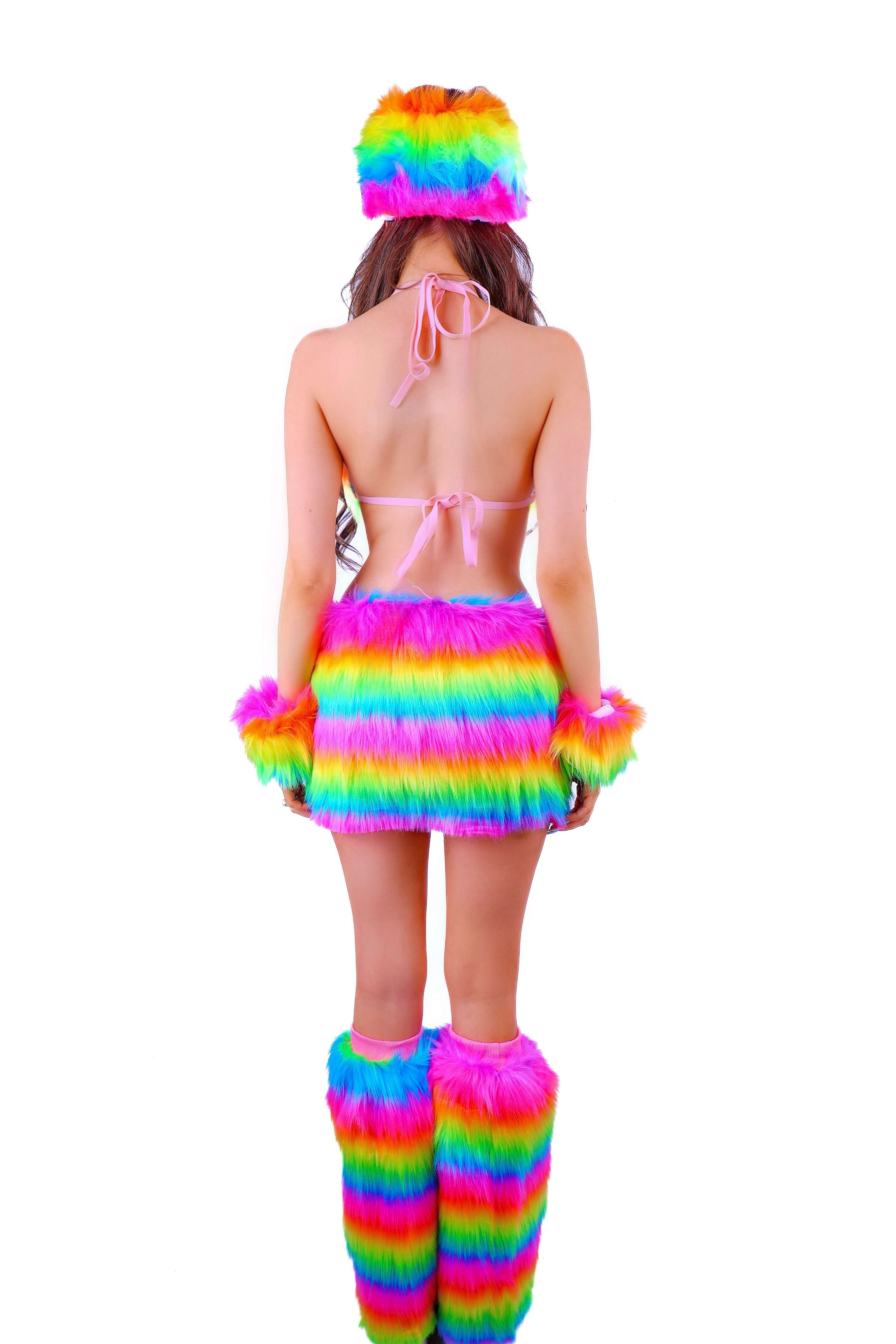 FULL OUTFIT- Fuzzy Rainbow Dream Diva (5 pcs)