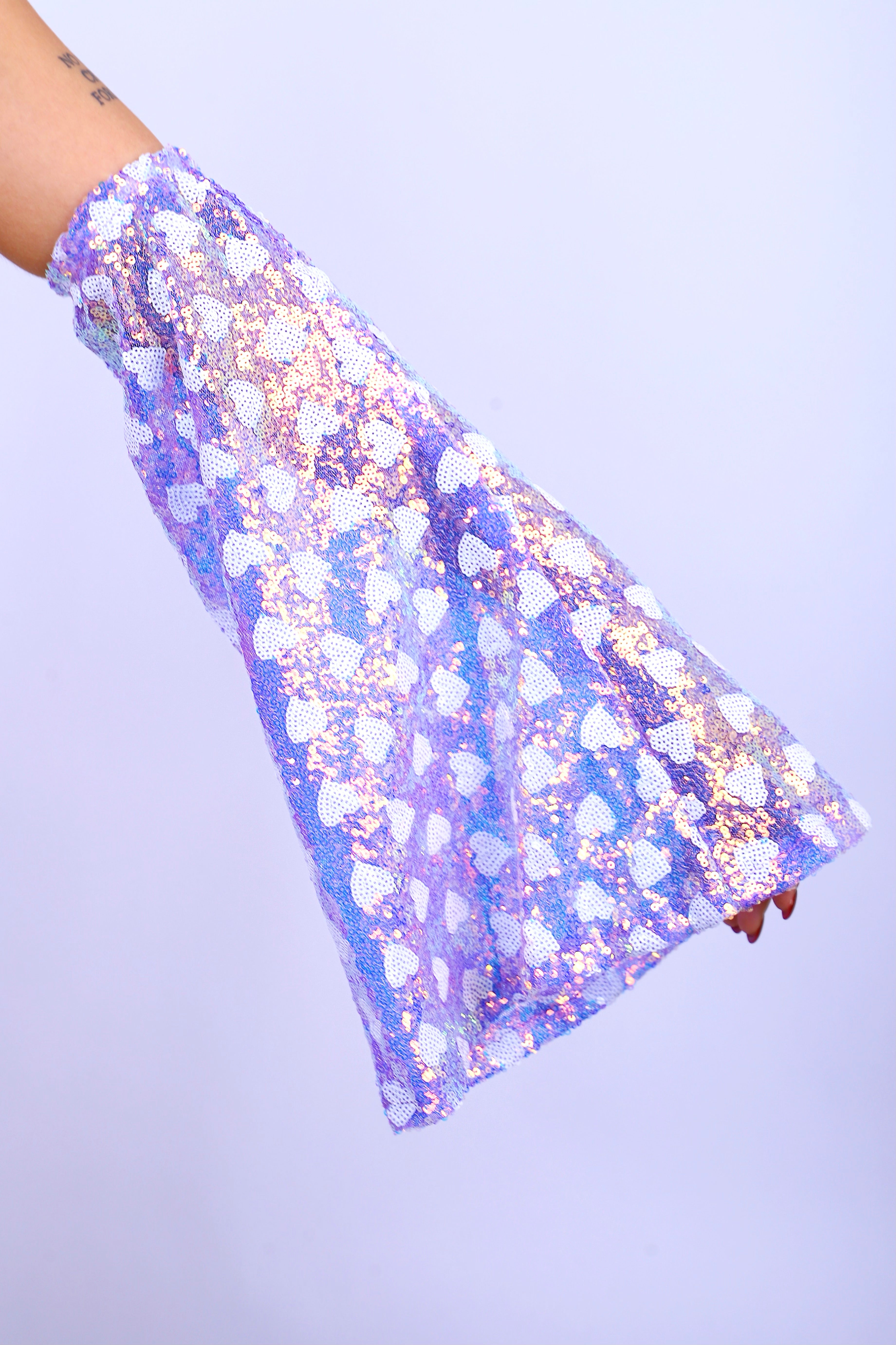 Lilac Hearts Aura Arm Sleeves
