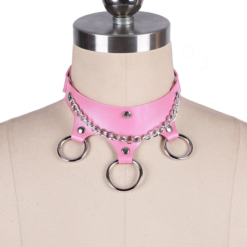 Reign Hoop Harness Choker