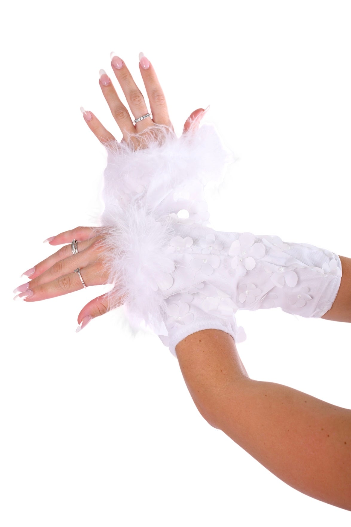 White Daisy Fuzzy 3D Sleeves