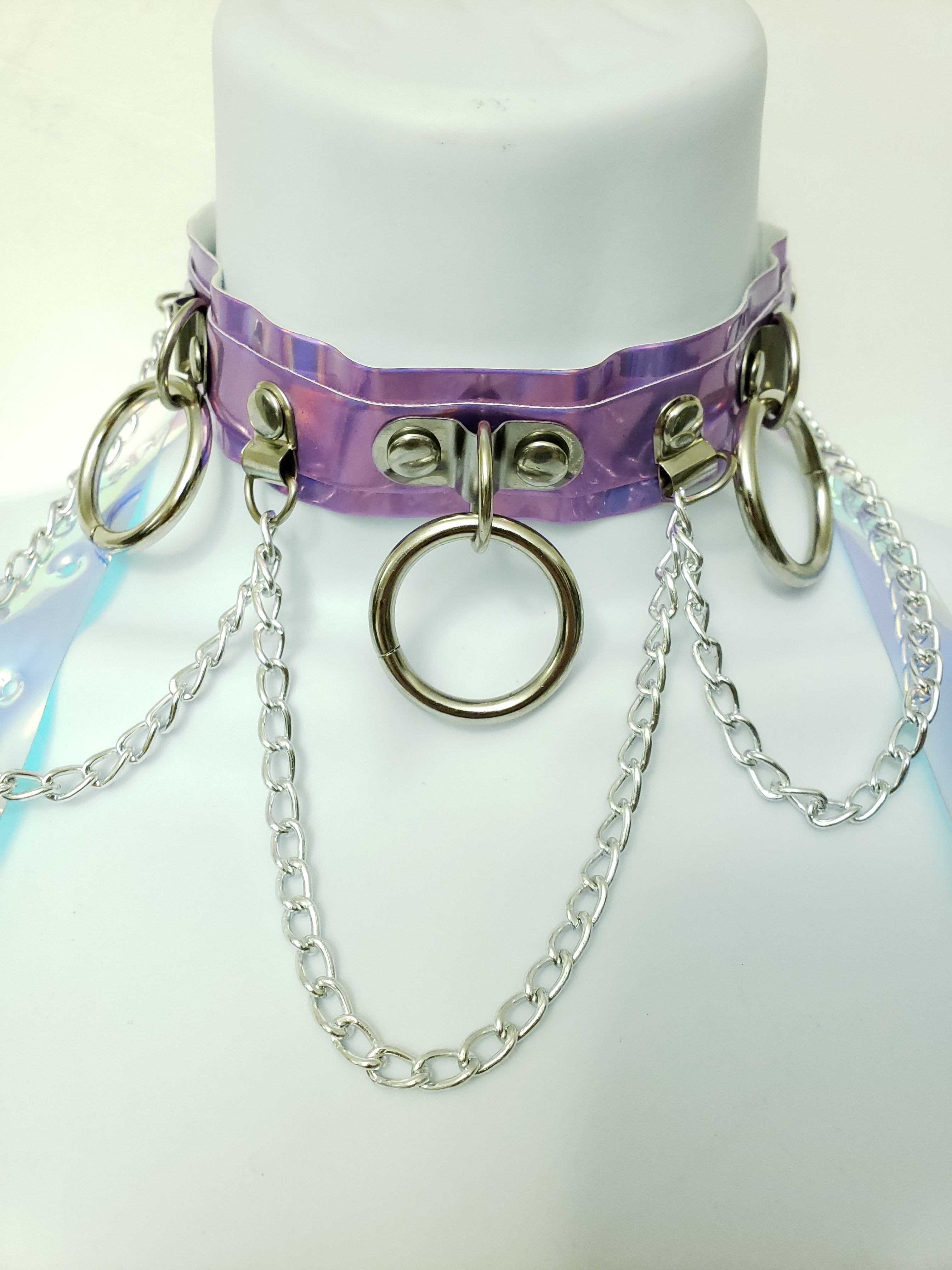 Hoop Chain Chocker in Baby Purple Hologram