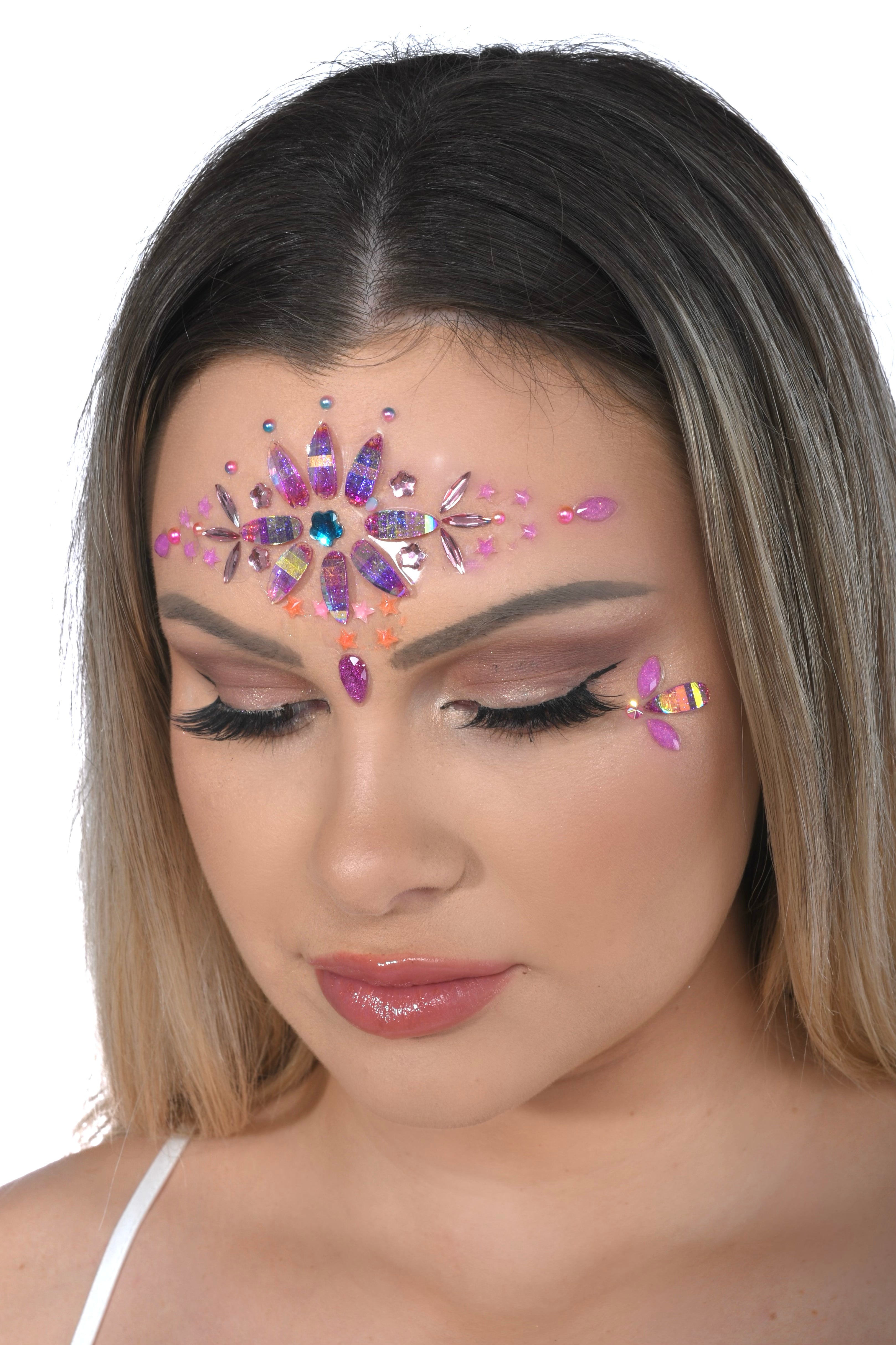 Glitter gem placement  Coachella makeup, Rhinestone makeup, Eye